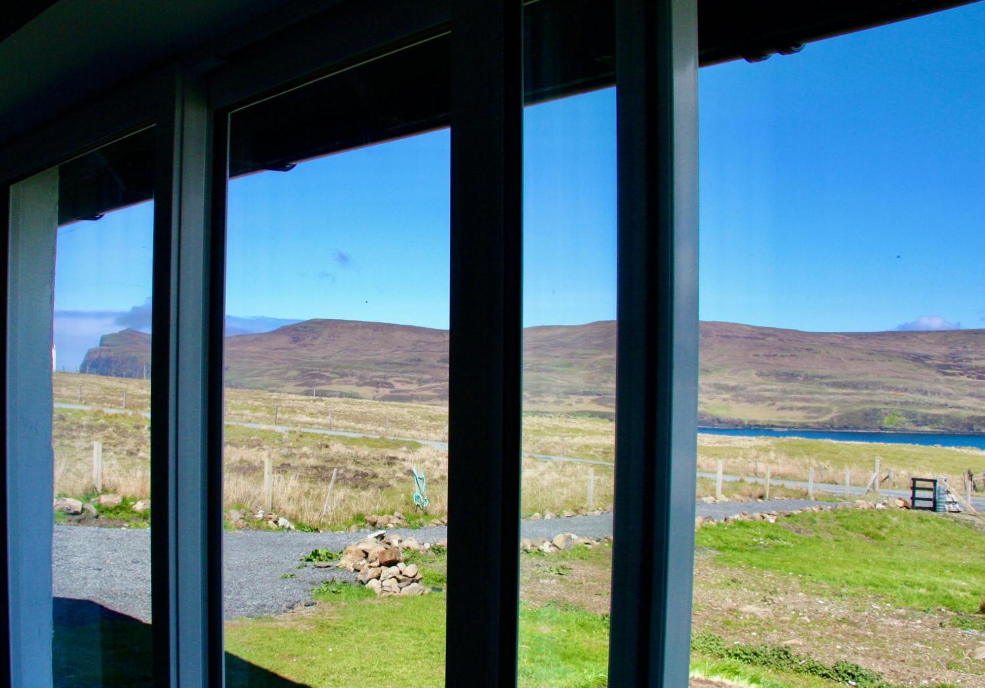 Вилла Atlantic Drift - Isle Of Skye - Amazing Sea Views Глендейл Экстерьер фото